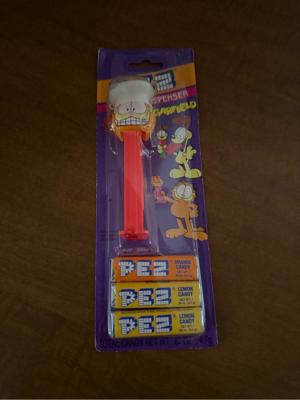 Vintage 1999 Garfield PEZ Dispenser with Orange Stem and Candy - Garfield Brand